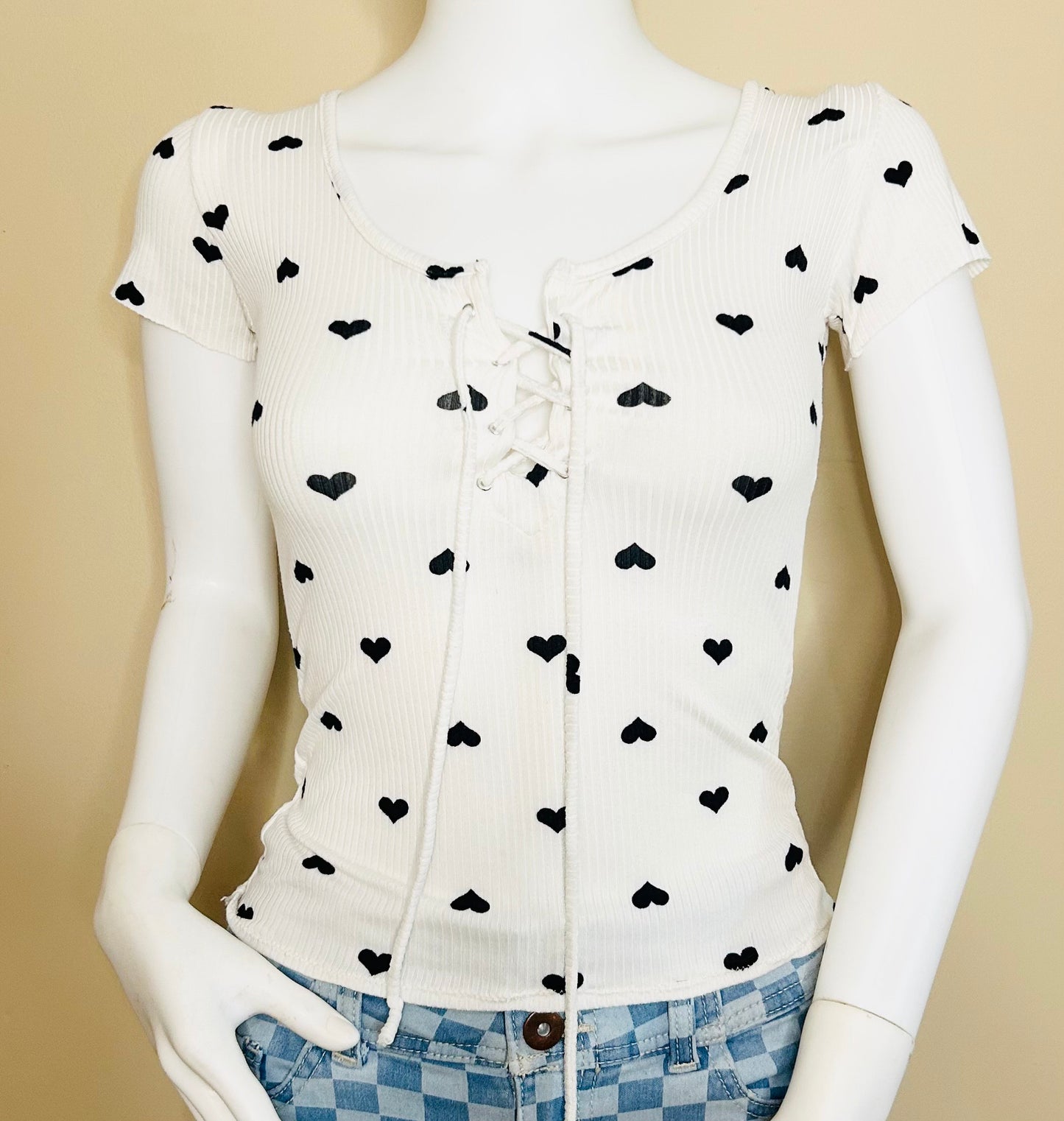soft lace up top black hearts