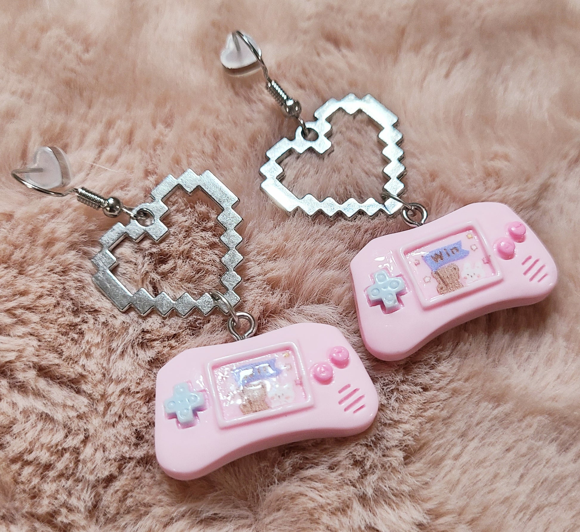 kawaii girly gamer earring light pink