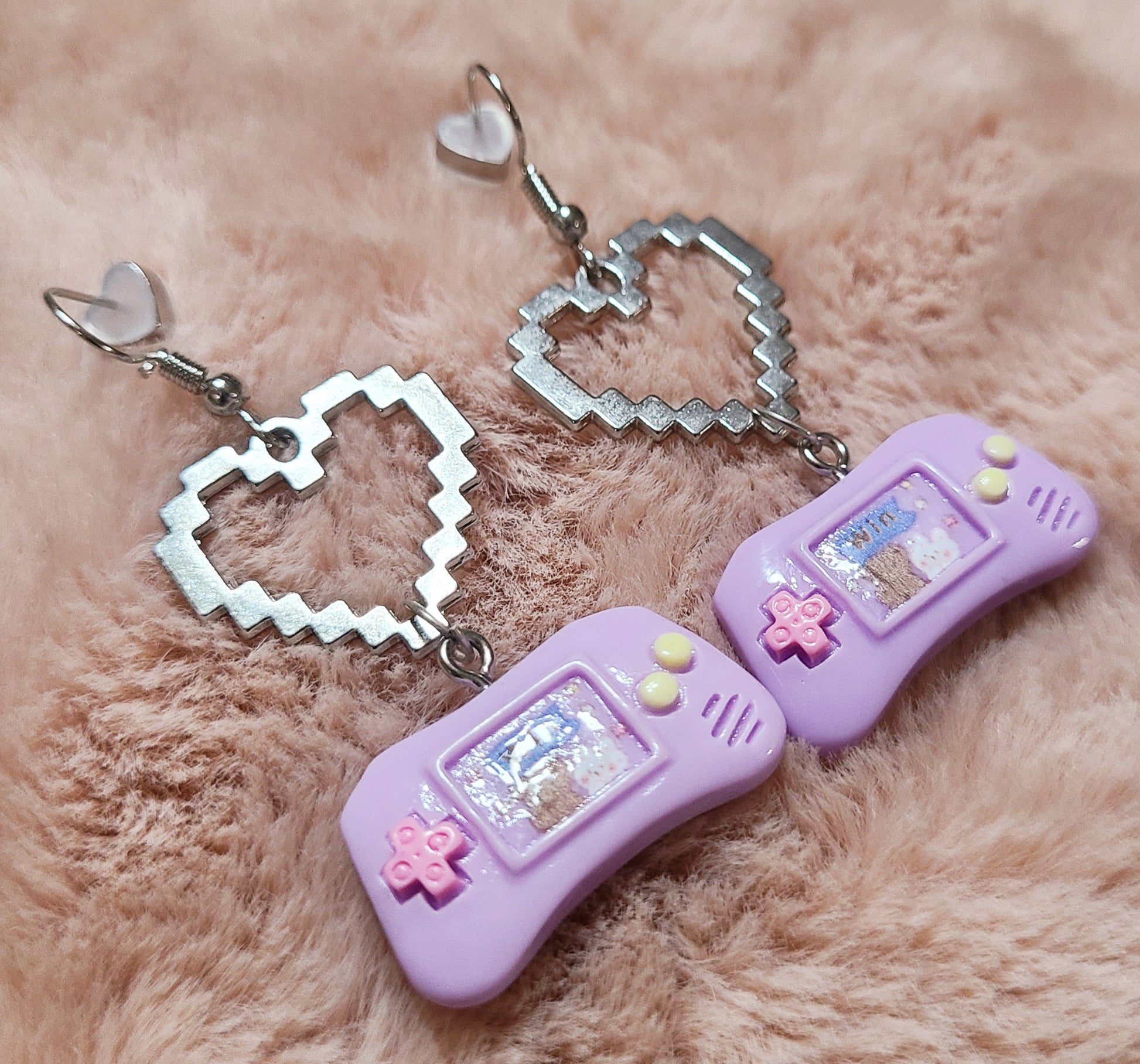 kawaii girly gamer earring purple 