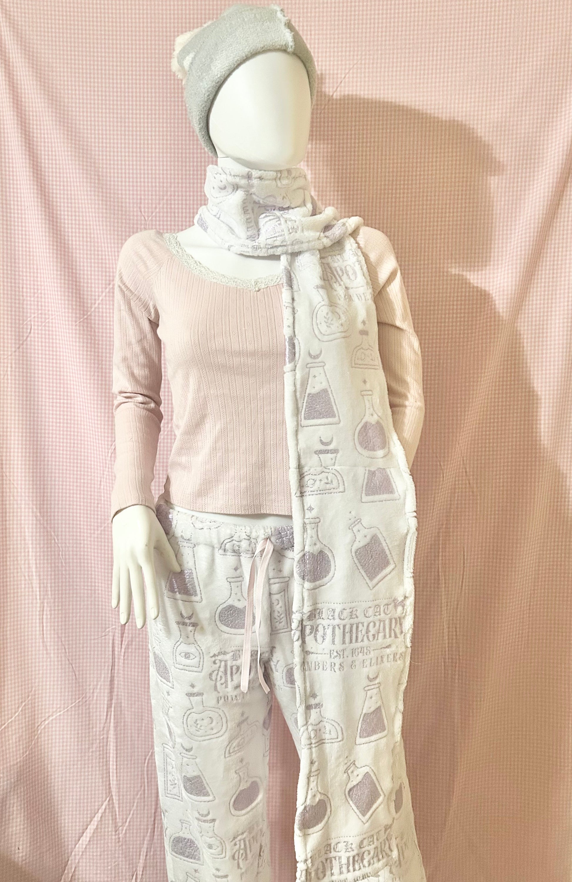 pastel goth scarf set